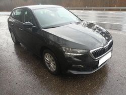 Schwarzmagic perleffekt (metallic) Gebraucht 2024 Skoda Scala Ambition Kleinwagen | 20.970 € (Guter Preis)