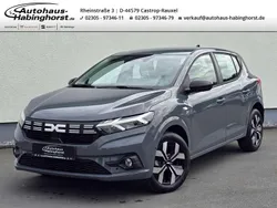 Grau Neu 2025 Dacia Sandero Journey Kleinwagen | 19.990 € (Fairer Preis)