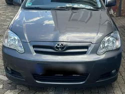Grau Gebraucht 2006 Toyota Corolla Limousine | 3.500 € (Fairer Preis)
