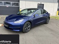 Blau Gebraucht 2020 Tesla Model 3 Long Range Limousine | 28.300 € (Teuer)