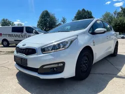 Weiß Gebraucht 2016 Kia Ceed Limousine | 4.499 € (Superpreis)