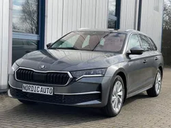 Graphitegrau metallic Neu 2025 Skoda Octavia Kombi | 30.995 € (Superpreis)