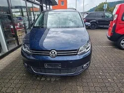 Blau Gebraucht 2011 VW Touran Comfortline Van / Kleinbus | 6.500 € (Fairer Preis)