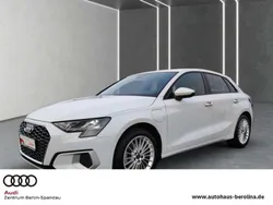 Gletscherweiß metallic Gebraucht 2022 Audi A3 e-tron Kleinwagen | 25.888 € (Fairer Preis)