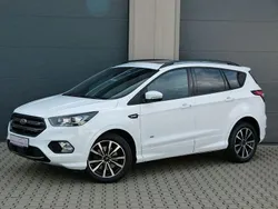Weiß Gebraucht 2017 Ford Kuga ST-Line SUV | 19.499 € (Guter Preis)