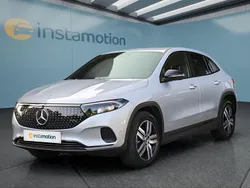 Silber Gebraucht 2024 Mercedes EQA250 SUV | 37.849 € (Fairer Preis)