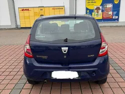 Blau Gebraucht 2009 Dacia Sandero Basis Kleinwagen | 550 € (Guter Preis)