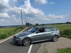 Grau Gebraucht 2009 BMW 318 Comfort Edition Kombi | 5.250 € (Fairer Preis)