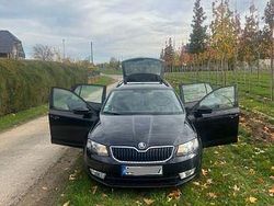 Schwarz Gebraucht 2014 Skoda Octavia Ambition Kombi | 5.700 € (Etwas zu teuer)