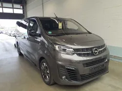 Grau Gebraucht 2021 Opel Zafira Life S Van | 36.880 € (Fairer Preis)