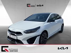 Hw2) deluxe white m (weiss Neu 2025 Kia Ceed GT GT-Line Limousine | 30.990 € (Fairer Preis)