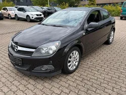 Schwarz Gebraucht 2007 Opel Astra GTC Coupé | 1.800 € (Superpreis)