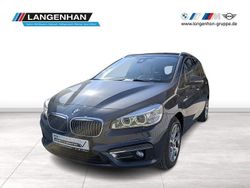 Grau Gebraucht 2015 BMW 218 Gran Tourer Luxury Line Van / Kleinbus | 16.439 € (Fairer Preis)