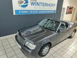 Grau metallic Gebraucht 1995 Mercedes E320 Cabrio | 40.999 €