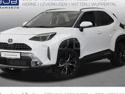 Weiß Gebraucht 2023 Toyota Yaris Cross SUV | 25.888 € (Guter Preis)