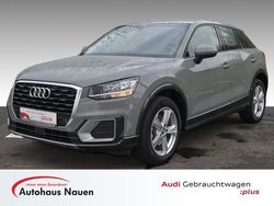 Grau Gebraucht 2017 Audi Q2 Sport SUV | 21.533 € (Etwas zu teuer)