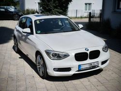 Weiß Gebraucht 2013 BMW 118 Comfort Edition Kleinwagen | 11.000 € (Fairer Preis)