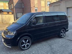Schwarz Gebraucht 2005 VW Multivan Highline Van | 14.900 €