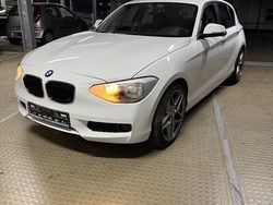 Weiß Gebraucht 2013 BMW 116 Kleinwagen | 6.600 € (Fairer Preis)