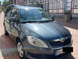 Schwarz Gebraucht 2015 Skoda Roomster Ambition Kombi | 4.500 € (Fairer Preis)