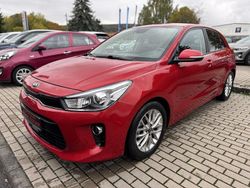 Rot metallic Gebraucht 2017 Kia Rio DREAM-TEAM Edition | 13.860 € (Fairer Preis)