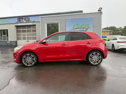 Rot Gebraucht 2017 Kia Rio Platinum Edition Limousine | 8.980 € (Fairer Preis)
