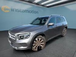 Grau Gebraucht 2019 Mercedes GLB200 SUV | 36.499 € (Teuer)
