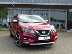 Rot Gebraucht 2019 Nissan Qashqai Tekna+ SUV | 21.890 € (Etwas zu teuer)