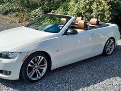 Weiß Gebraucht 2007 BMW 335 Cabriolet M Performance Cabrio | 14.499 € (Superpreis)