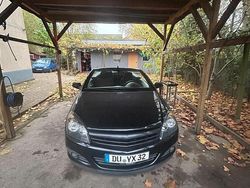 Schwarz Gebraucht 2006 Opel Astra Cabriolet Cabrio | 1.200 € (Superpreis)