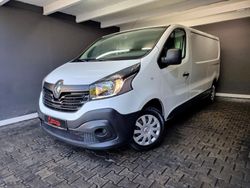 Weiß Gebraucht 2017 Renault Trafic Van | 15.990 € (Etwas zu teuer)