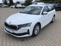 Weiß Neu 2025 Skoda Octavia Selection Kombi | 30.490 € (Guter Preis)