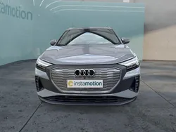 Grau Gebraucht 2023 Audi Q4 e-tron SUV | 27.149 € (Superpreis)