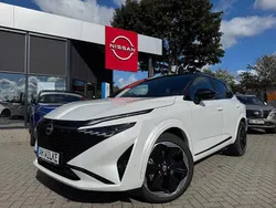 Pearl white / black Neu 2025 Nissan Qashqai Comfort SUV | 39.777 € (Etwas zu teuer)