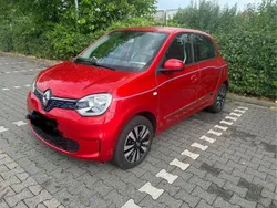 Rot Gebraucht 2022 Renault Twingo Intens Kleinwagen | 10.500 € (Guter Preis)