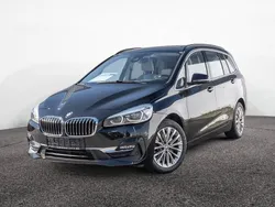 Schwarz Gebraucht 2021 BMW 218 Gran Tourer Luxury Line Van / Kleinbus | 22.950 € (Fairer Preis)