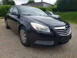 Schwarz Gebraucht 2011 Opel Insignia Kombi | 3.000 € (Superpreis)