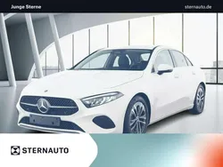 Unilack polarweiß Gebraucht 2024 Mercedes A180 Limousine | 28.480 € (Fairer Preis)