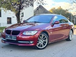 Rot Gebraucht 2012 BMW 325 Comfort Edition Coupé | 12.444 € (Fairer Preis)