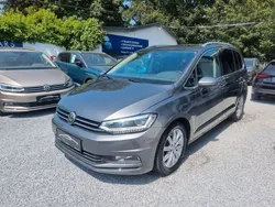 Grau Gebraucht 2017 VW Touran Highline Van / Kleinbus | 22.450 € (Superpreis)