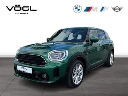 Grün Gebraucht 2023 Mini Cooper Countryman Premium SUV | 32.980 € (Etwas zu teuer)