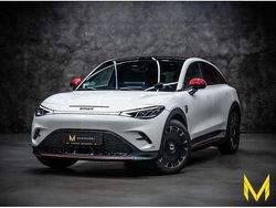 Weiß (smart digital white metallic (weiß)) Gebraucht 2024 Smart #3 SUV | 36.666 € (Etwas zu teuer)