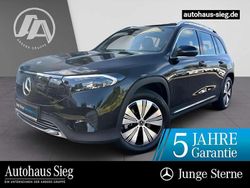 Kosmosschwarz Gebraucht 2024 Mercedes EQB300 AMG SUV | 37.424 € (Fairer Preis)