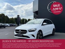 Weiß Gebraucht 2024 Mercedes B200 Progressive Van / Kleinbus | 26.980 € (Superpreis)