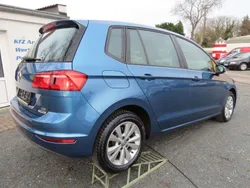 Blau Gebraucht 2014 VW Golf Sportsvan Comfortline Van / Kleinbus | 10.640 € (Fairer Preis)