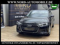 Brillantschwarz Gebraucht 2023 Audi A4 Sport Kombi | 24.900 € (Superpreis)