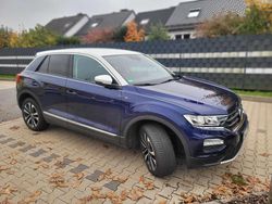 Blau Gebraucht 2019 VW T-Roc IQ Drive SUV | 18.500 € (Fairer Preis)