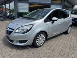 Silber Gebraucht 2016 Opel Meriva drive Van / Kleinbus | 10.700 € (Fairer Preis)