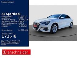 Weiss Gebraucht 2024 Audi A3 Sportback Business Kleinwagen | 23.850 € (Superpreis)