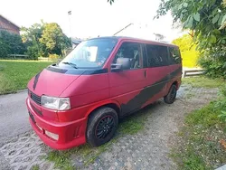 Rot Gebraucht 1993 VW T4 Van | 3.500 €
